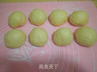 椰浆小面包的做法步骤：4