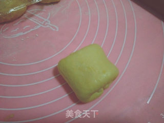 椰浆小面包的做法步骤：8