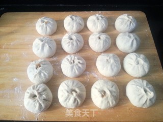 大白菜肉馅生煎包的做法步骤：8