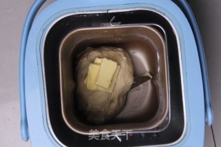 好吃又好看的熊猫土司的做法步骤：2