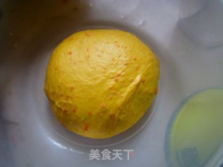 胡萝卜面包的做法步骤：3