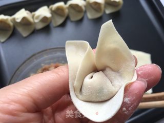 红油抄手的做法步骤：7