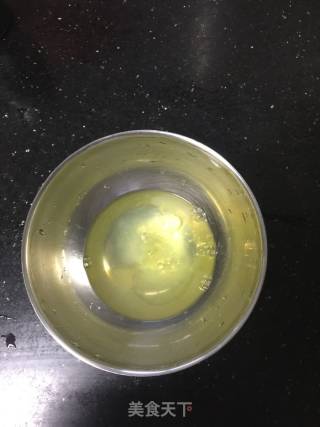 【出水芙蓉】鱼茸蛋羹的做法步骤：9