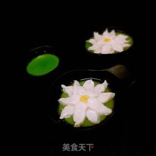 【出水芙蓉】鱼茸蛋羹的做法步骤：19