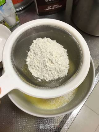 可可味蛋糕卷的做法步骤：5