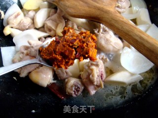 重庆鸡公煲的做法步骤：8