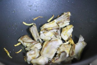 山药南瓜羊排汤的做法步骤：2