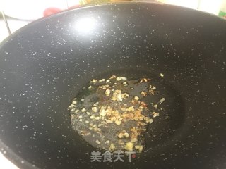 蟹粉银鱼的做法步骤：7