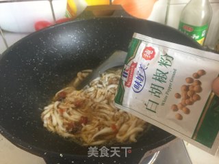 蟹粉银鱼的做法步骤：11
