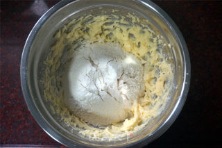 炼乳脆饼，超级简单的硬脆饼干的做法步骤：4