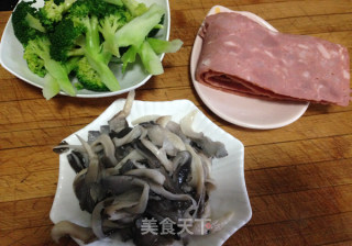 培根蔬菜卷的做法步骤：4