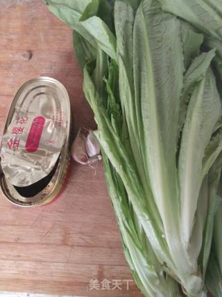 豆豉鲮鱼油麦菜的做法步骤：1