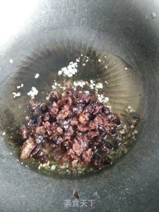 豆豉鲮鱼油麦菜的做法步骤：5