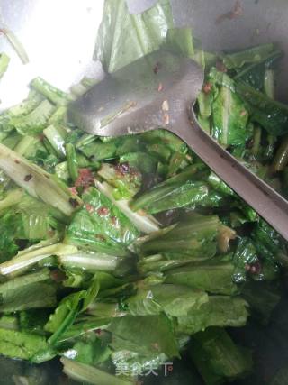 豆豉鲮鱼油麦菜的做法步骤：6