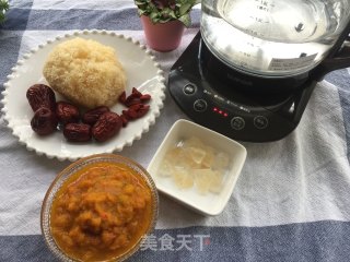 南瓜银耳露的做法步骤：1