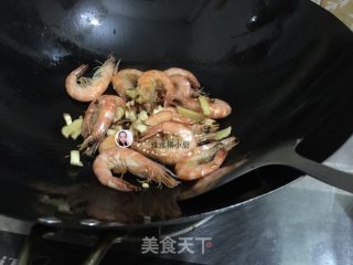 油焖大虾的做法步骤：4
