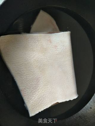 皮冻的做法步骤：1