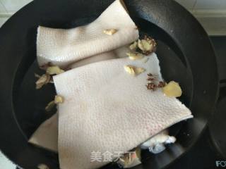 皮冻的做法步骤：2
