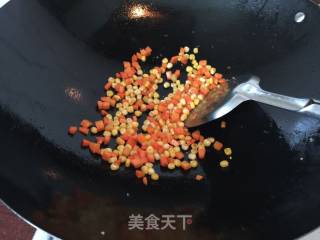 田园炒饭的做法步骤：4