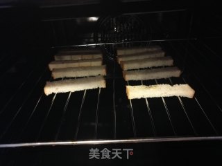 蒜香吐司条的做法步骤：8