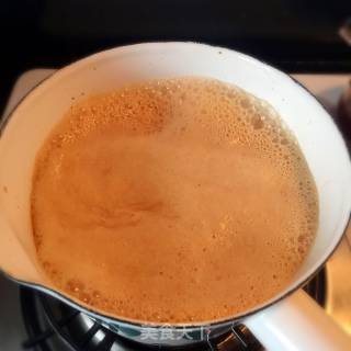 焦糖奶茶的做法步骤：7