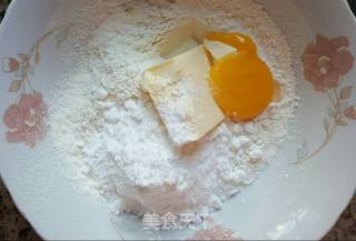 菠萝面包的做法步骤：1