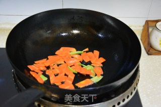 蘑菇小炒的做法步骤：2