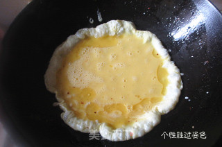 青菜炒鸡蛋的做法步骤：4
