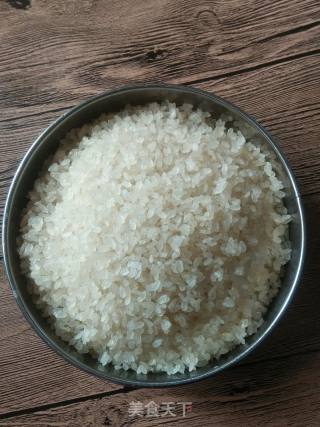 自制芝麻米花糖的做法步骤：1