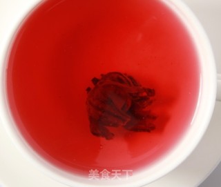 洛神山楂汁减肥茶的做法步骤：4