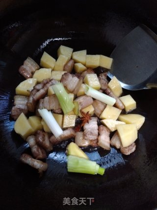 油菜红烧肉的做法步骤：8