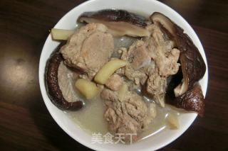 山楂汁炖香菇老鸭的做法步骤：4