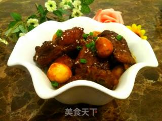 红烧排骨鹌鹑蛋的做法步骤：10