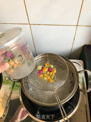 海螺蛋炒饭的做法步骤：2