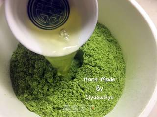 抹茶马卡龙的做法步骤：3