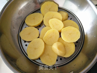 【洋芋搅团】的做法步骤：1