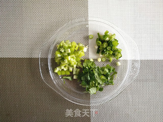 【洋芋搅团】的做法步骤：3