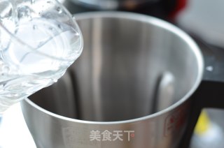 葵花籽黑豆浆的做法步骤：4
