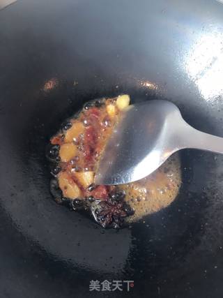 红烧牛肉面的做法步骤：4