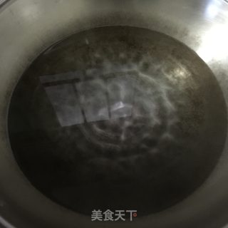 浓汤云吞面的做法步骤：1