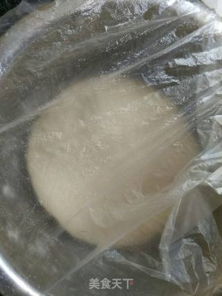 葱油饼的做法步骤：2