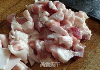 土豆豆角炖五花肉的做法步骤：1