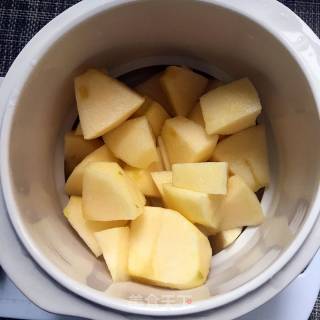 苹果红枣红糖水的做法步骤：2