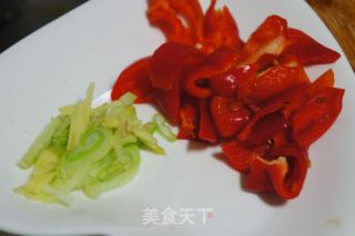 素炒窝瓜片的做法步骤：2