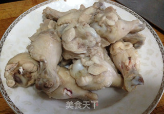 土豆烧鸡翅根的做法步骤：3