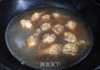 土豆烧鸡翅根的做法步骤：7