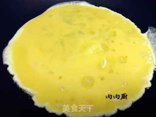 黄瓜红椒炒鸡蛋#肉肉厨的做法步骤：10