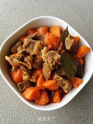 胡萝卜烧牛肉的做法步骤：10
