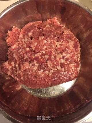 自制小烤肠的做法步骤：1