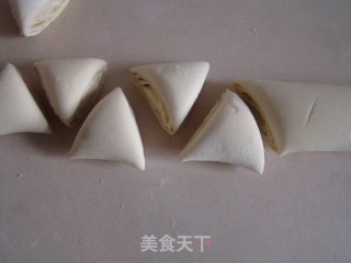 椒盐花卷的做法步骤：6
